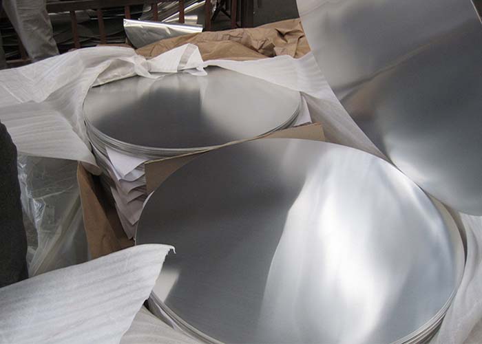 Aluminium/Aluminum Circle Cookware/Utensile/Lighting Usage with Good Flatness 1050/1060/1100/3003/8011 Temper Ho